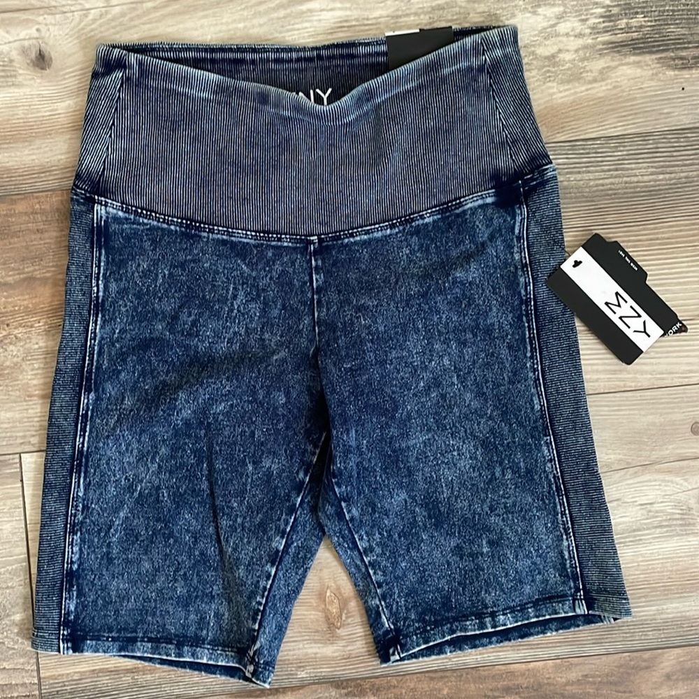 Biker shorts never worn